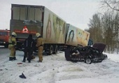 54-летняя автоледи погибла при столкновении с грузовиком