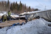 Двое водителей грузовиков погибли после столкновения