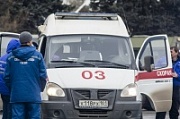 На пермячку упал рекламный щит